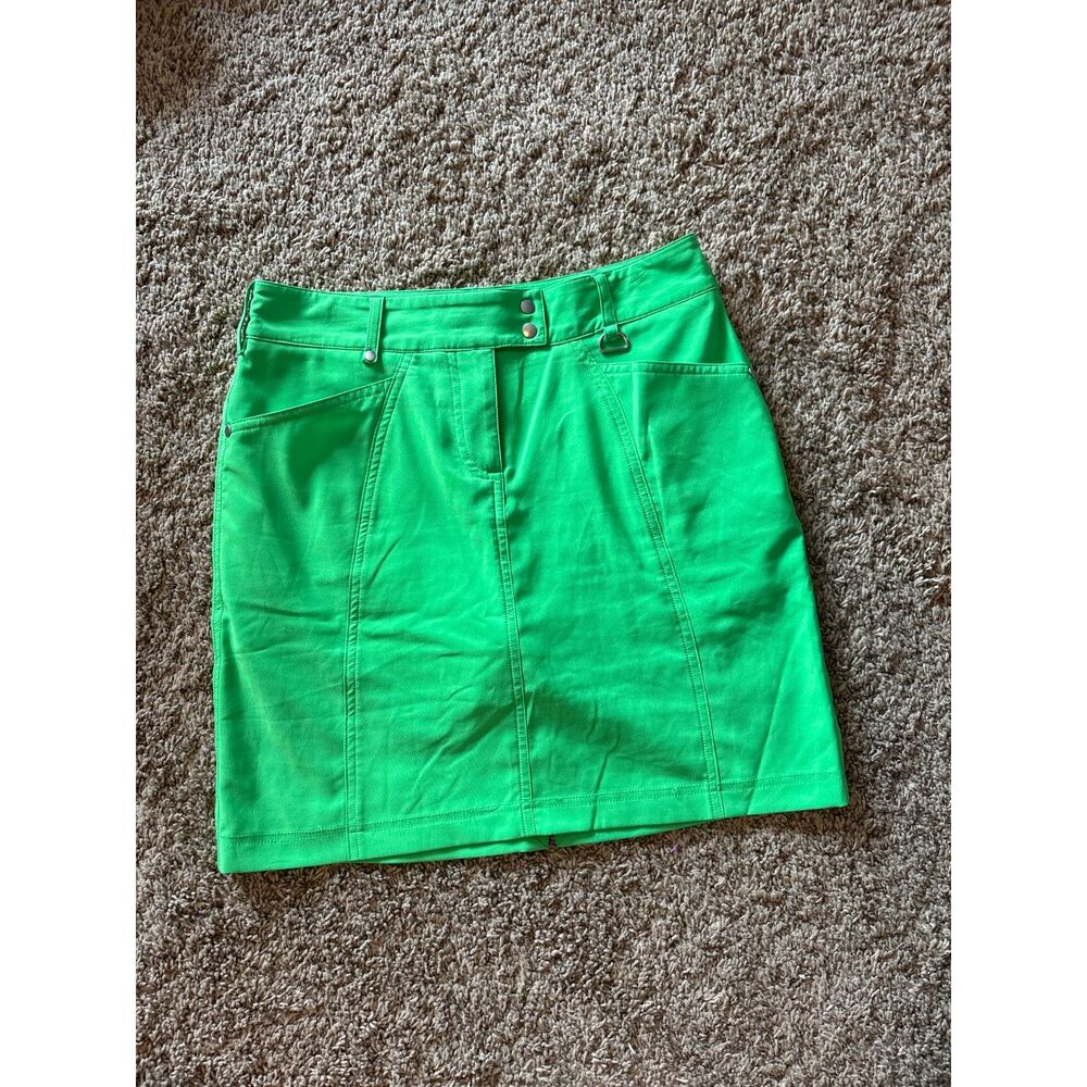 GG Blue Luxe Sport green golf skort